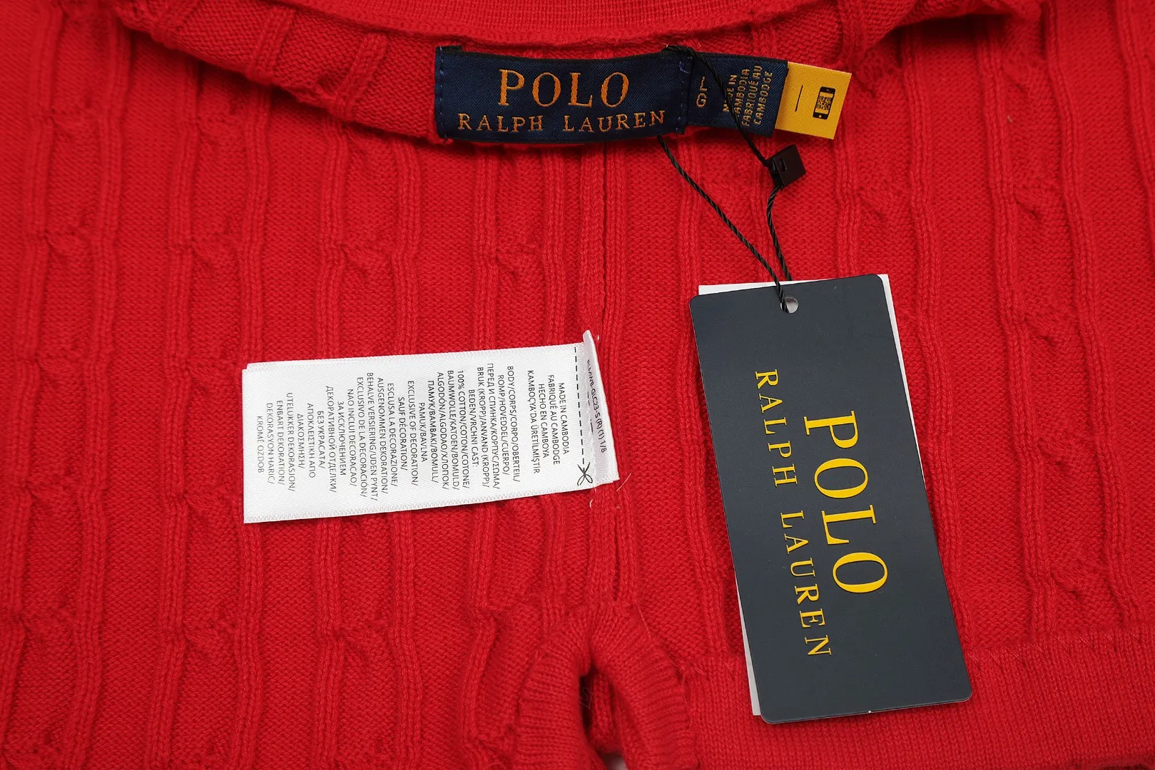 🅿️176 "Top quality" Style number: DS022# (not off the shelves all year round) [Ralph Lauren POLO lapel solid color pony embroidered logo knitted short sleeves] ✅Ralph Lauren Ralph Lauren classic basic versatile all-season cardigan knitted short sleeves ✅Main supplier platform live broadcast Wholesale entities Replenish when out of stock Not off the shelves ✅ZP quality 1:1 version Scan the code to enter the GF website Counter quality ✅Details and quality are the only one in Guangzhou. Imported quality cotton yarn focuses on high-end and cost-effective. Needless to say good quality. ✅The version is restored to the original order. The maximum size can be worn up to 160 pounds. Loose, comfortable and stress-free.